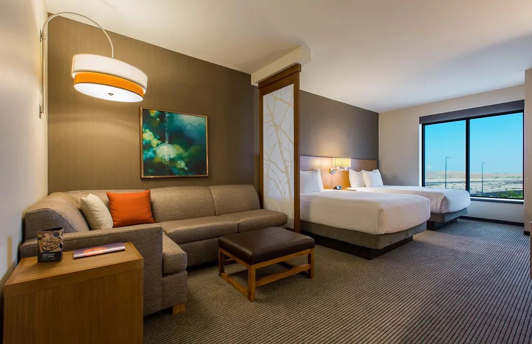 Hyatt Place Delano-1
