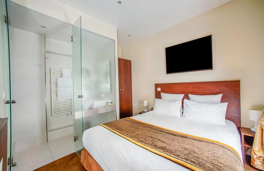 Queens Boutique Hotel-1