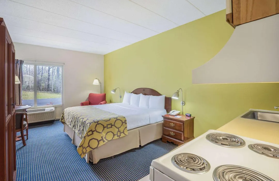Baymont By Wyndham Warrenton-1