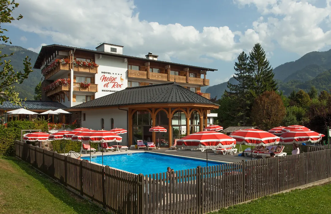 Chalet-Hôtel Neige et Roc, The Originals Relais (Hotel-Chalet de Tradition)-1