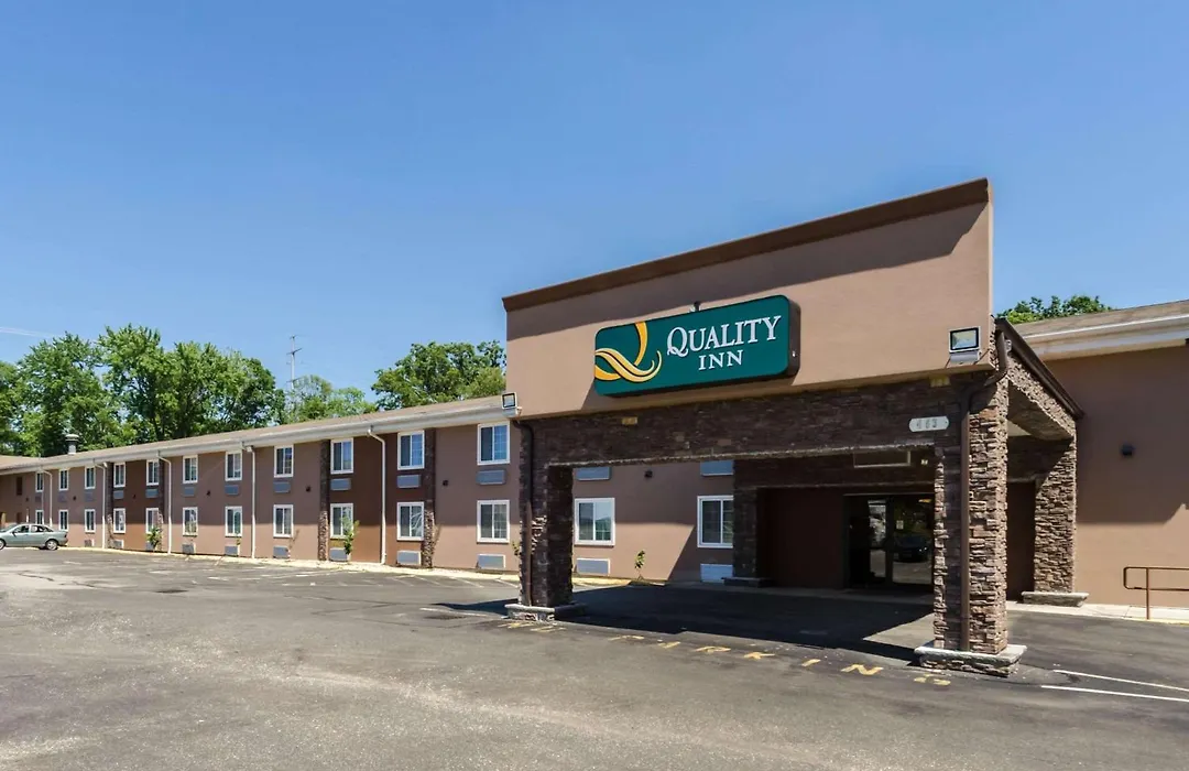 Quality Inn Chicopee-Springfield-1