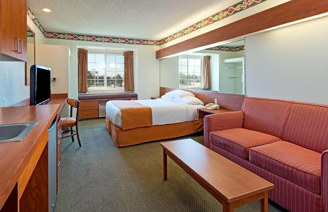 Microtel Inn And Suites Pueblo-1