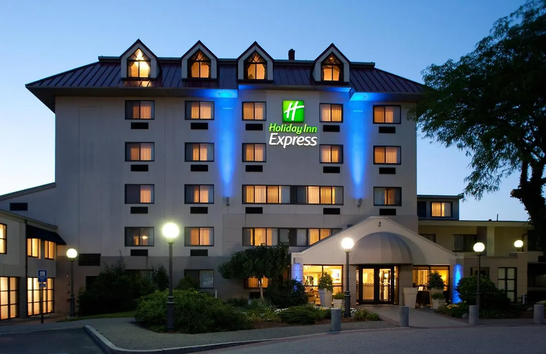 Holiday Inn Express Boston-Waltham By Ihg-1
