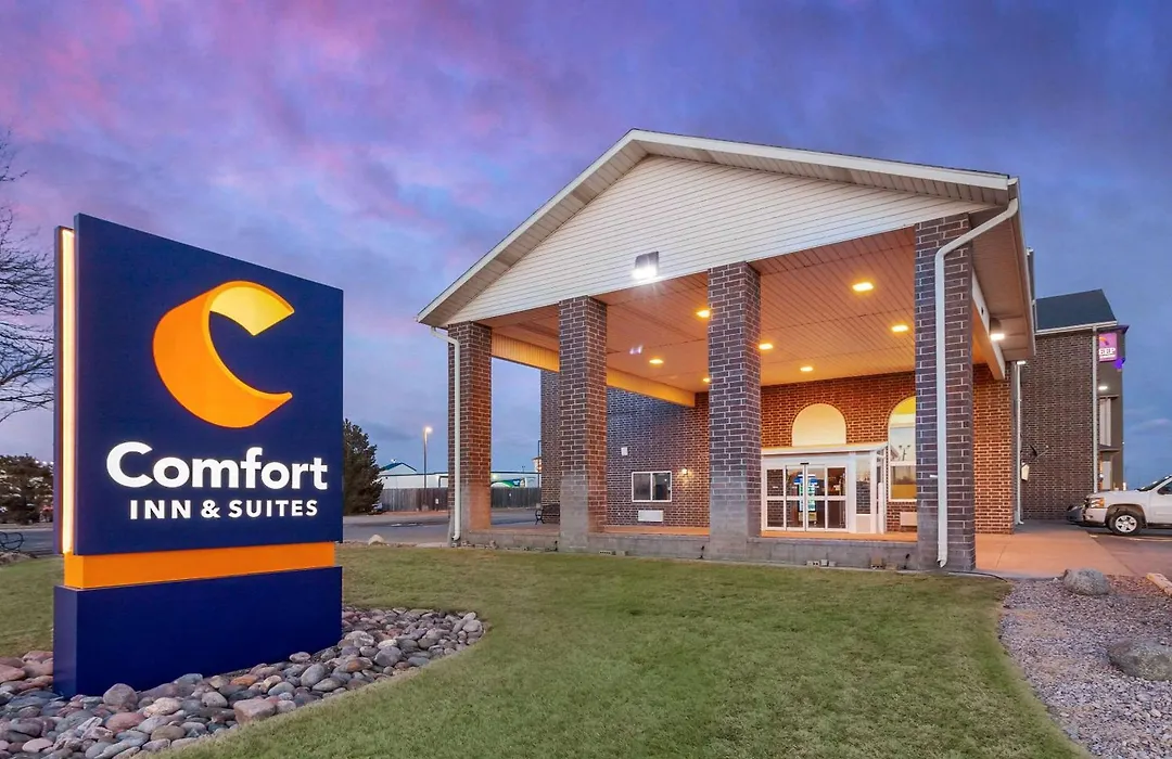 Comfort Inn & Suites Hays I-70-1