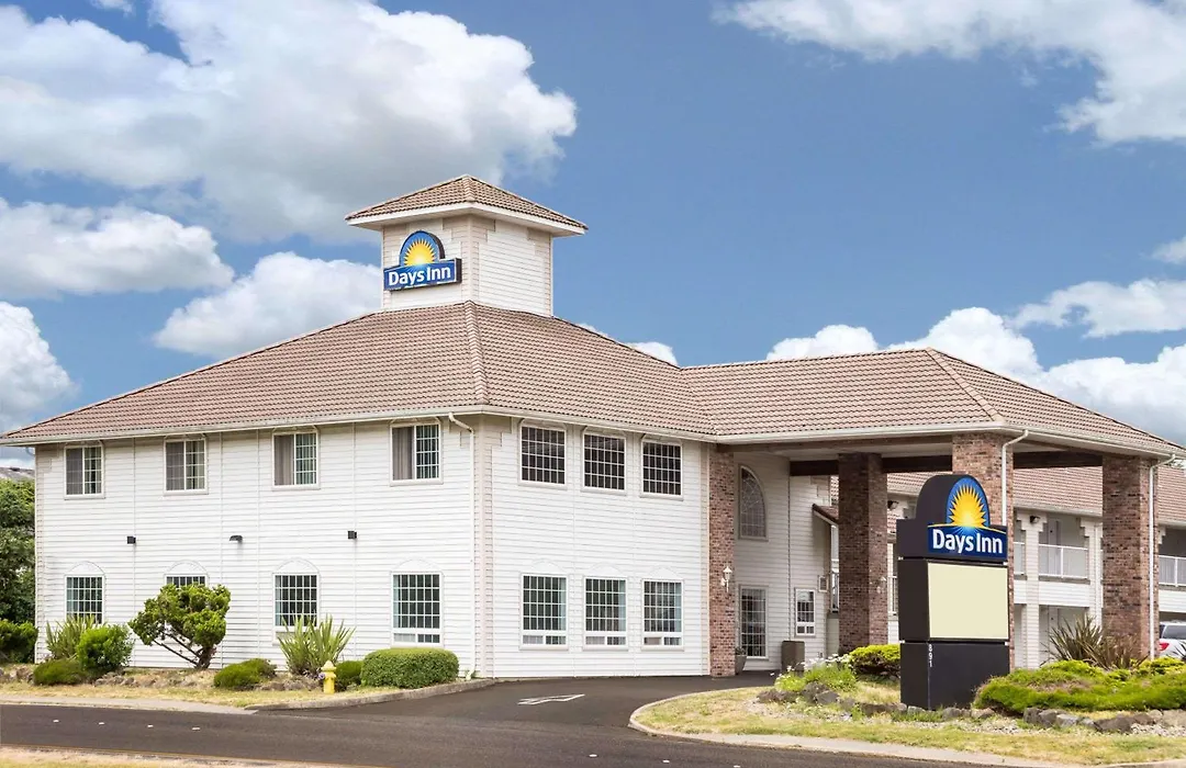 Days Inn By Wyndham Ocean Shores-1