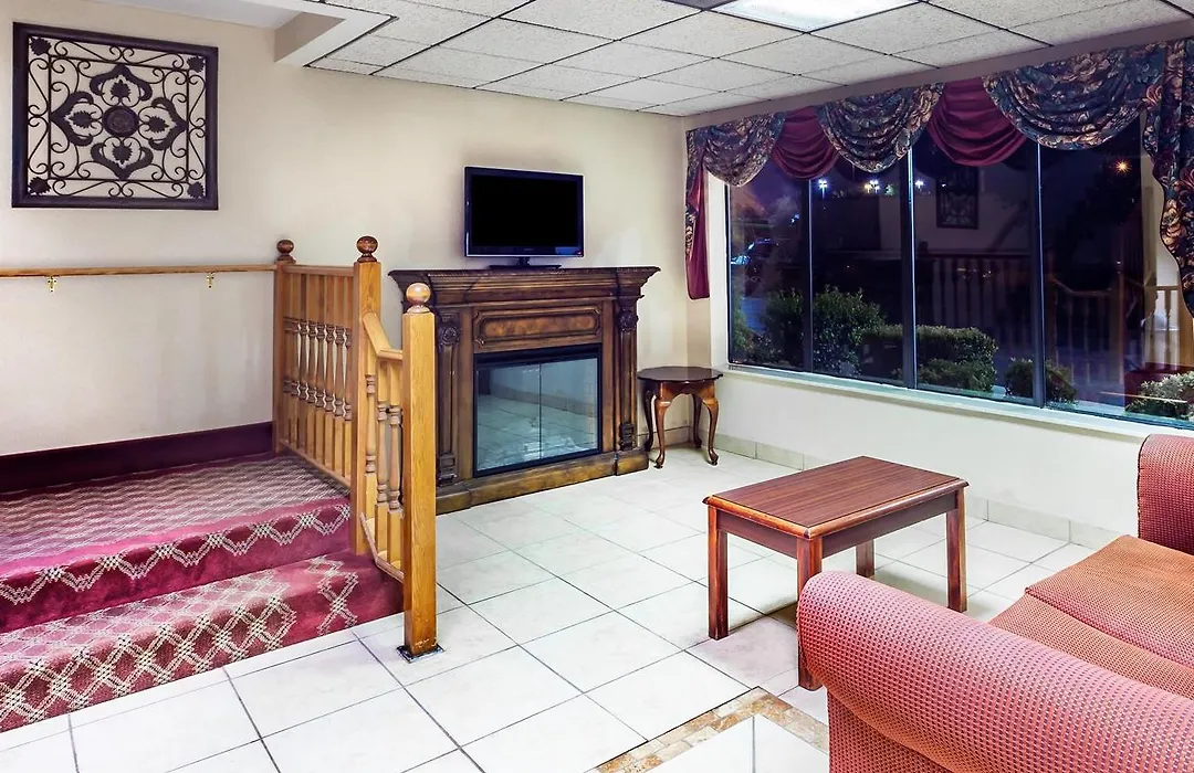 Super 8 By Wyndham Morristown/South-1