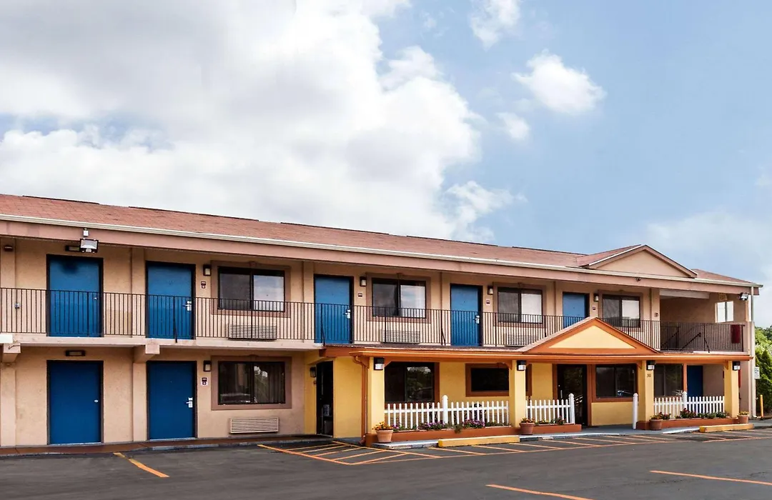 Red Carpet Inn Elkton-1