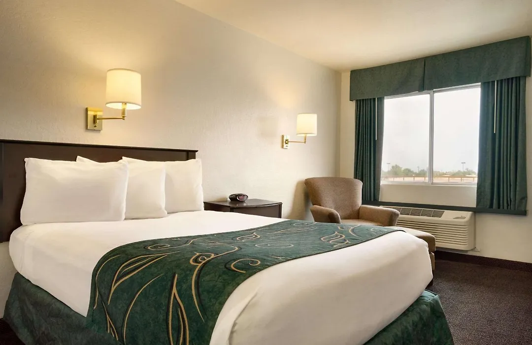 Travelodge By Wyndham Winslow-1