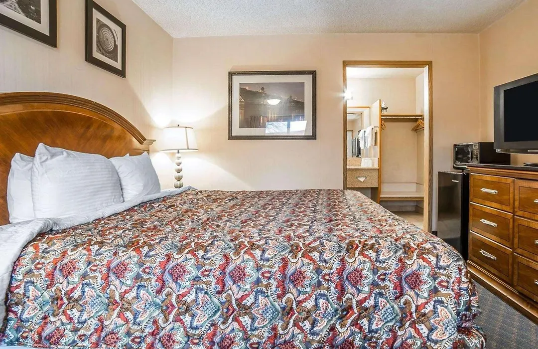 Rodeway Inn Baker City-1