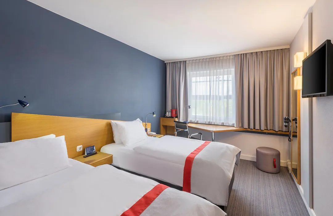 Holiday Inn Express Cologne Troisdorf By Ihg-1