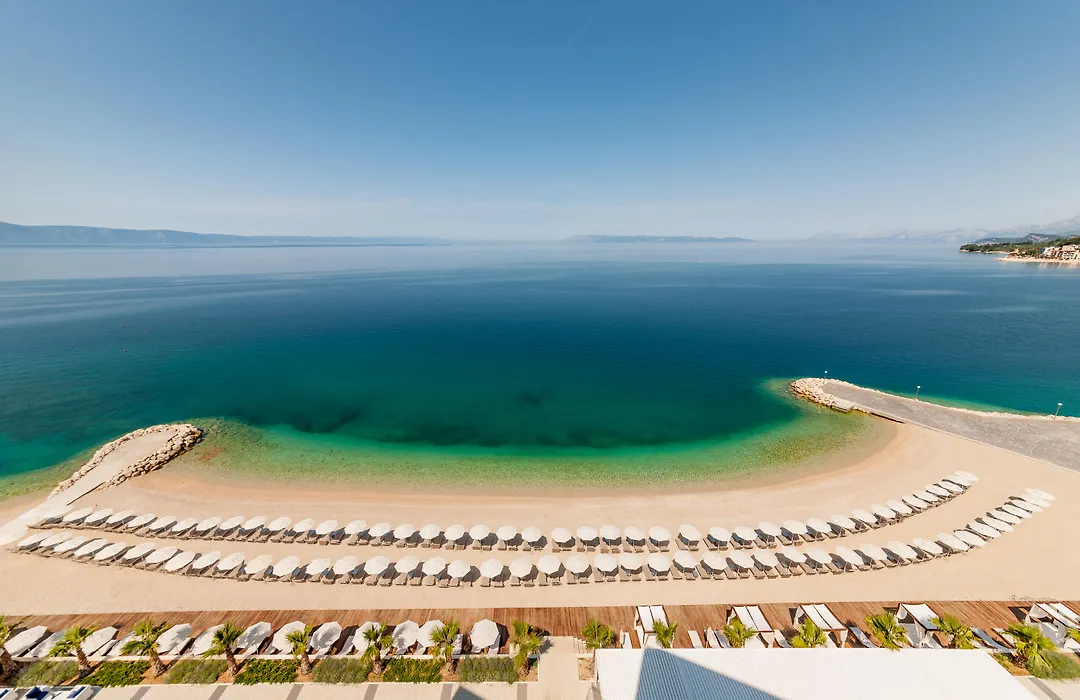 Medora Auri Family Beach Resort-1