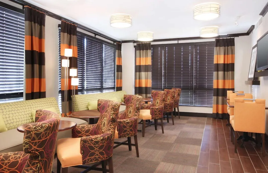 Hampton Inn Overland Park-1