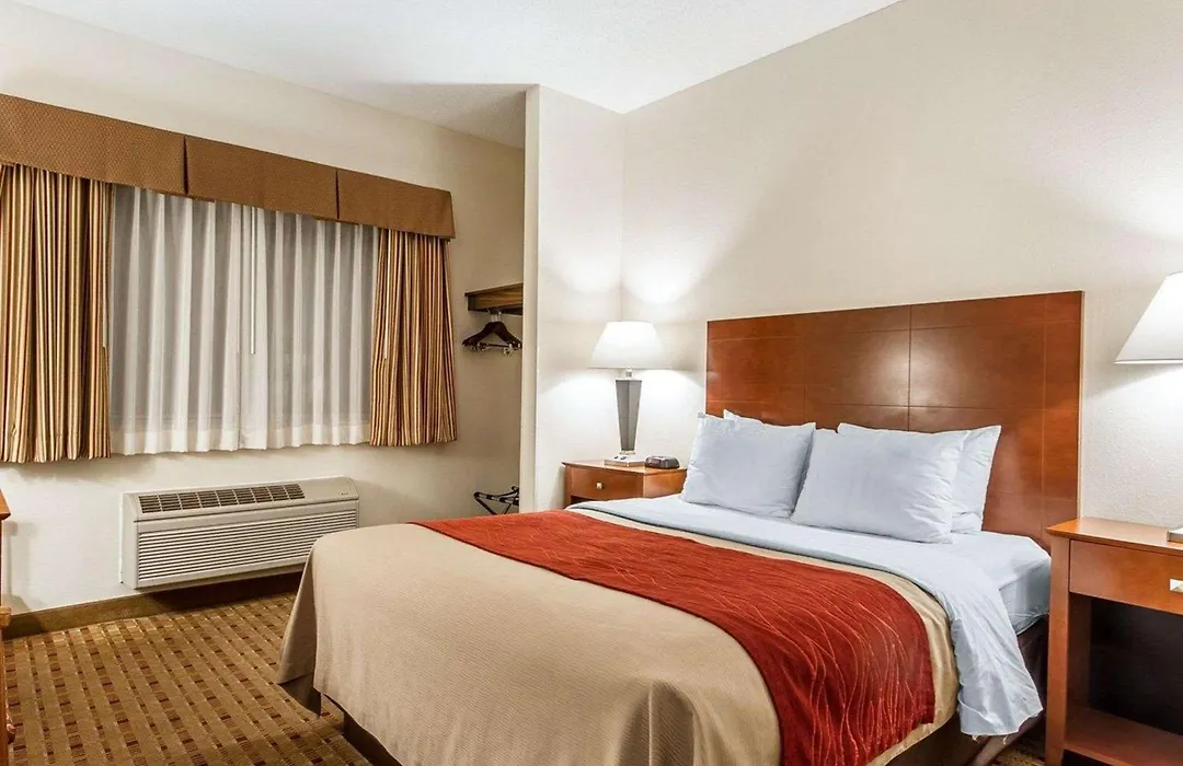 Quality Inn & Suites Eau Claire University Area-1