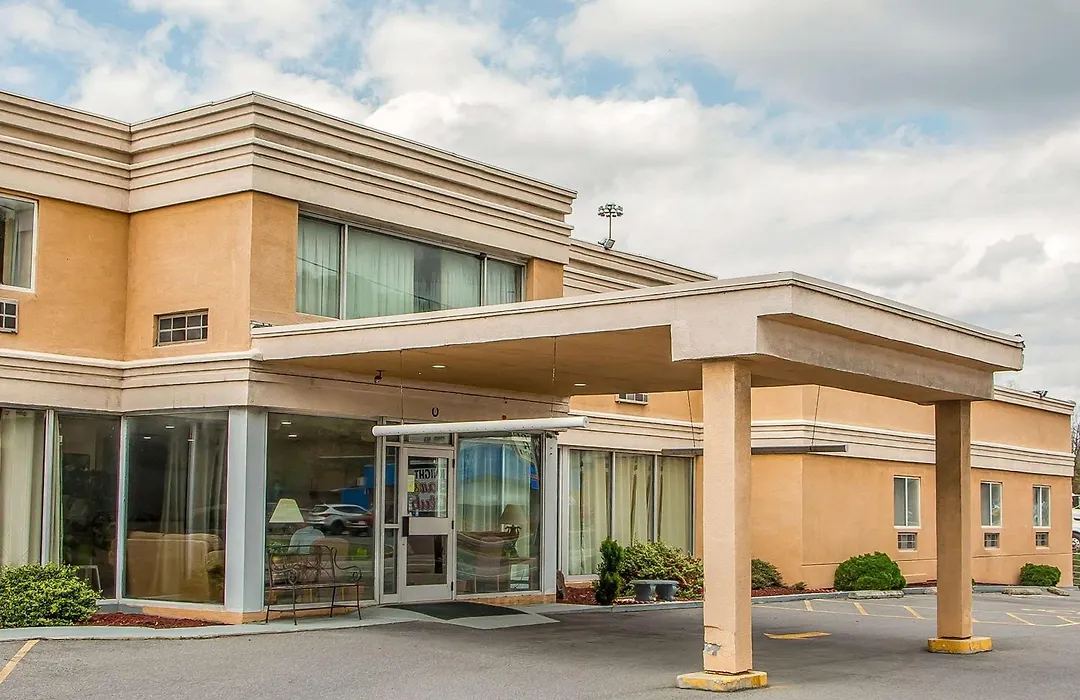 Rodeway Inn Bedford-1