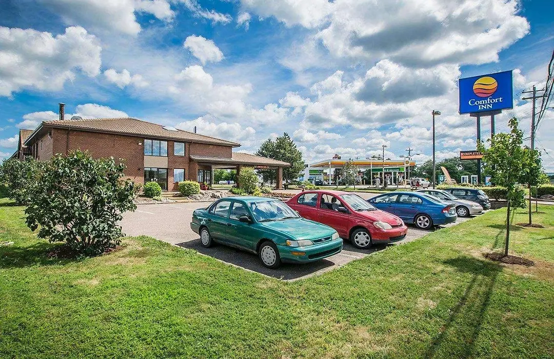 Comfort Inn Truro-1