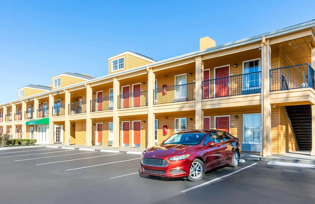 Quality Inn Arab Hwy 231-1