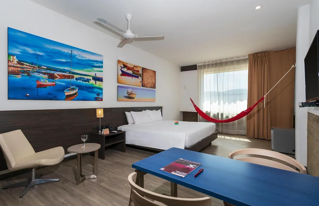 Pop Art Hotel CLC Puerto Mamonal Cartagena-1