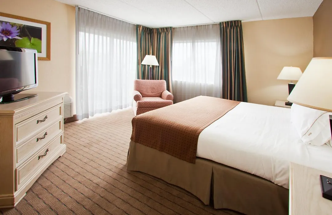 Holiday Inn Express- North Palm Beach And Ihg Hotel-1