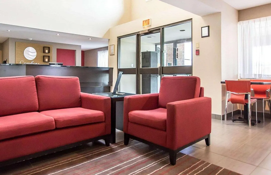 Comfort Inn Kirkland Lake-1