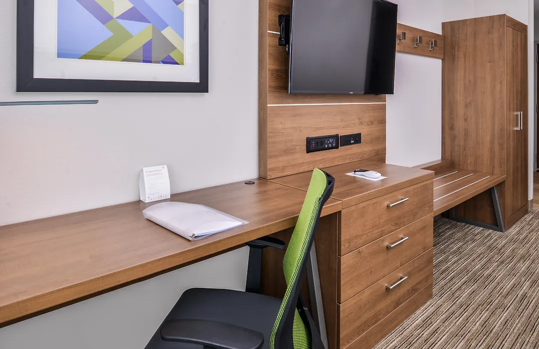 Holiday Inn Express & Suites - Siloam Springs By Ihg-1