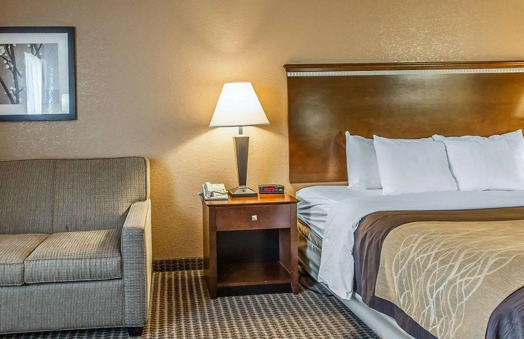 Quality Inn & Suites Mount Pleasant-1