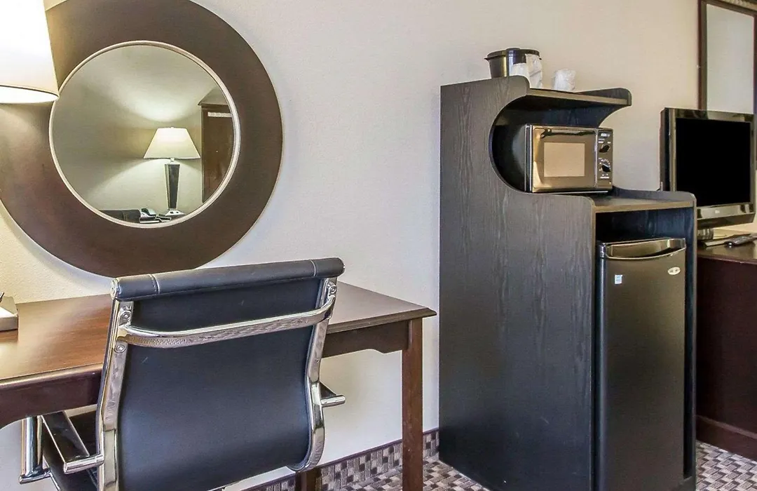 Quality Inn Macomb Near University Area-1