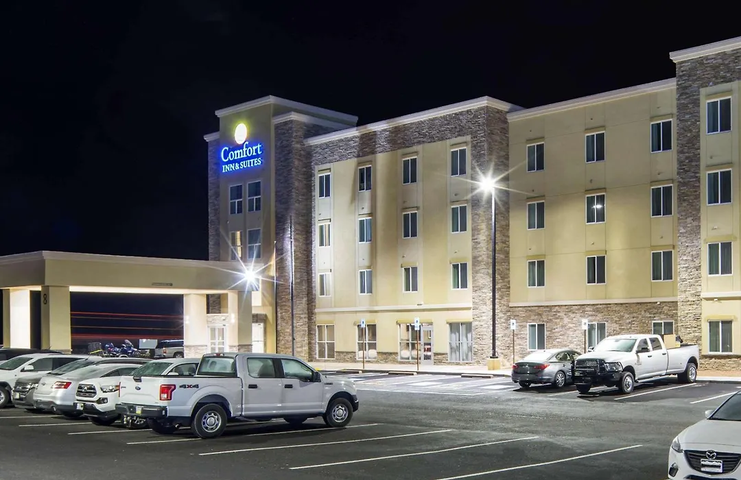 Comfort Inn & Suites Edgewood-1