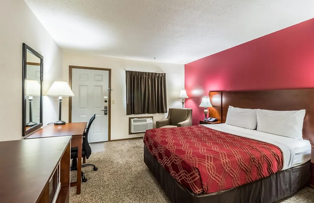 Econo Lodge - Valley City-1