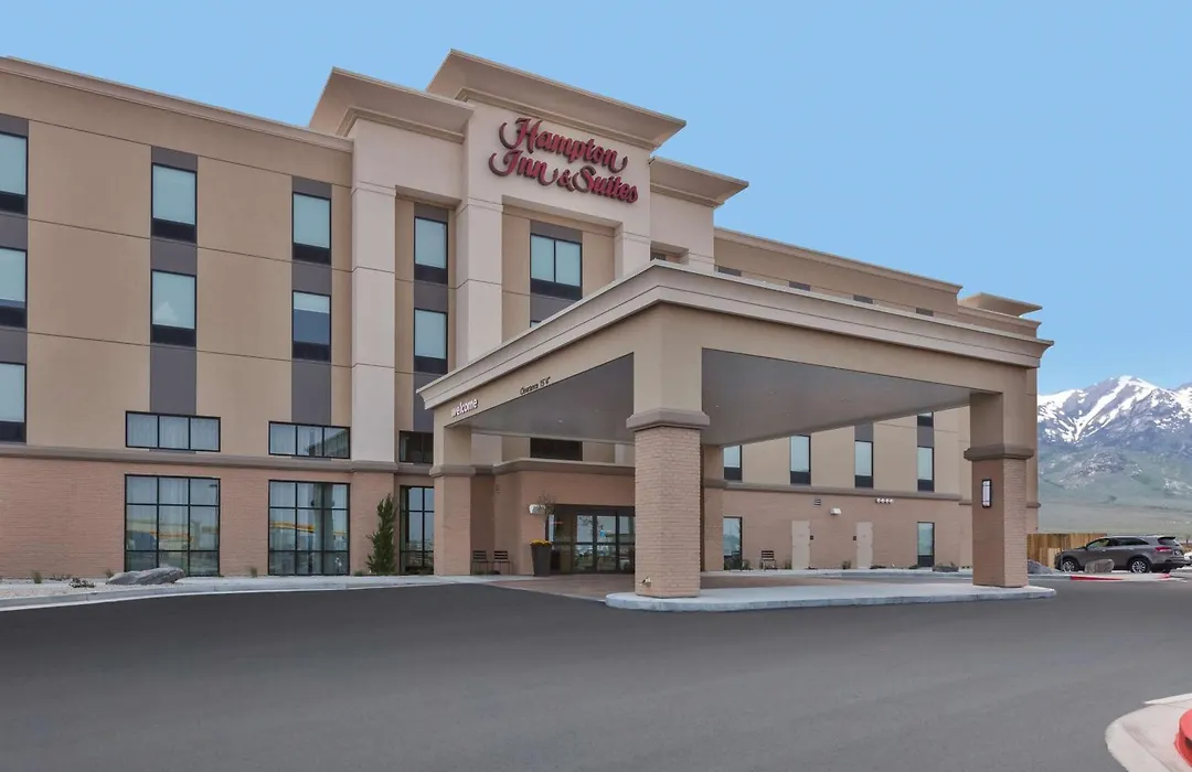 Hampton Inn & Suites Wells, Nv-1