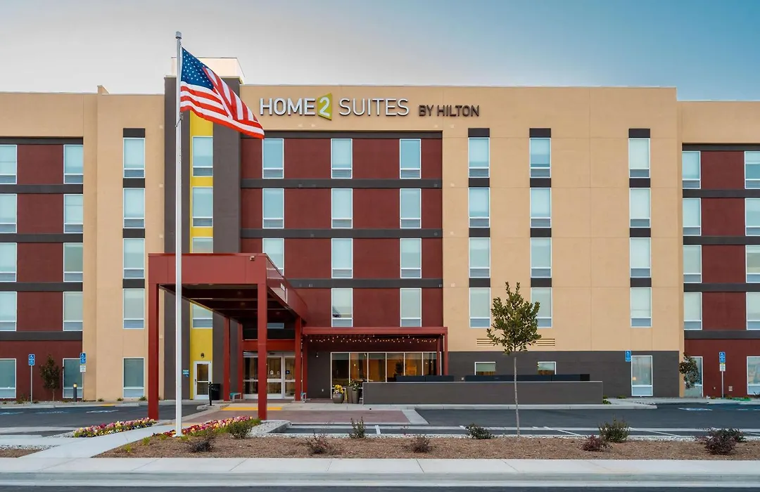 Home2 Suites Bakersfield-1