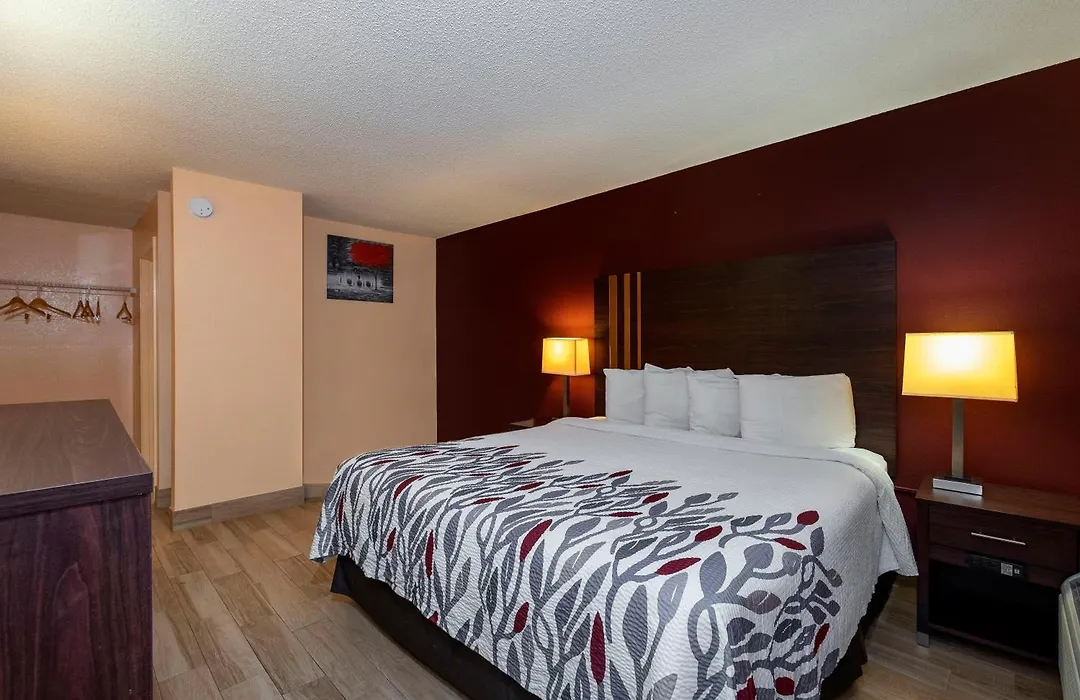 Red Roof Inn Valdosta - University-1