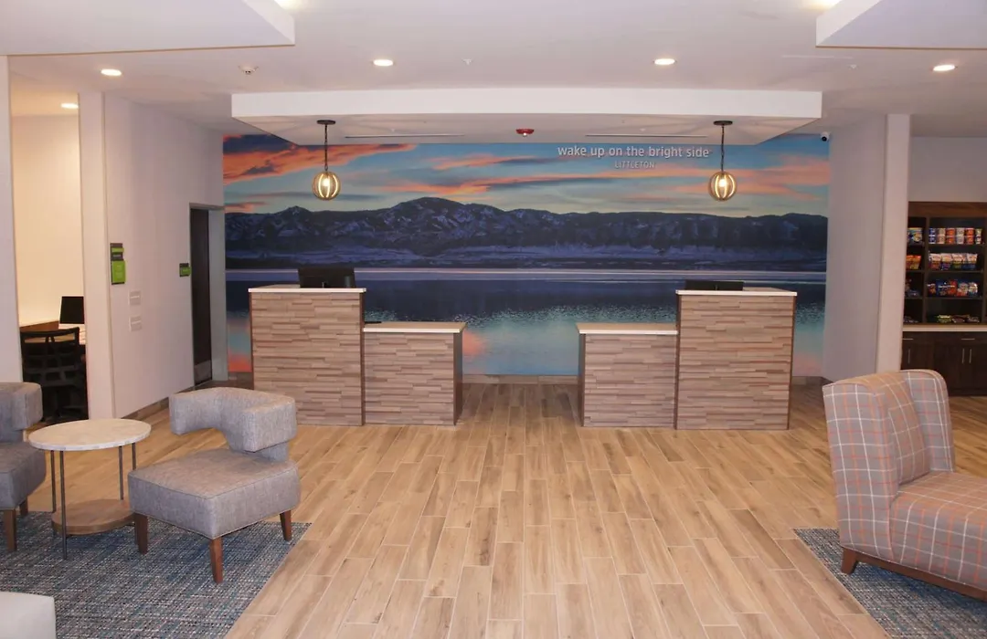 La Quinta Inn & Suites By Wyndham Littleton-Red Rocks-1