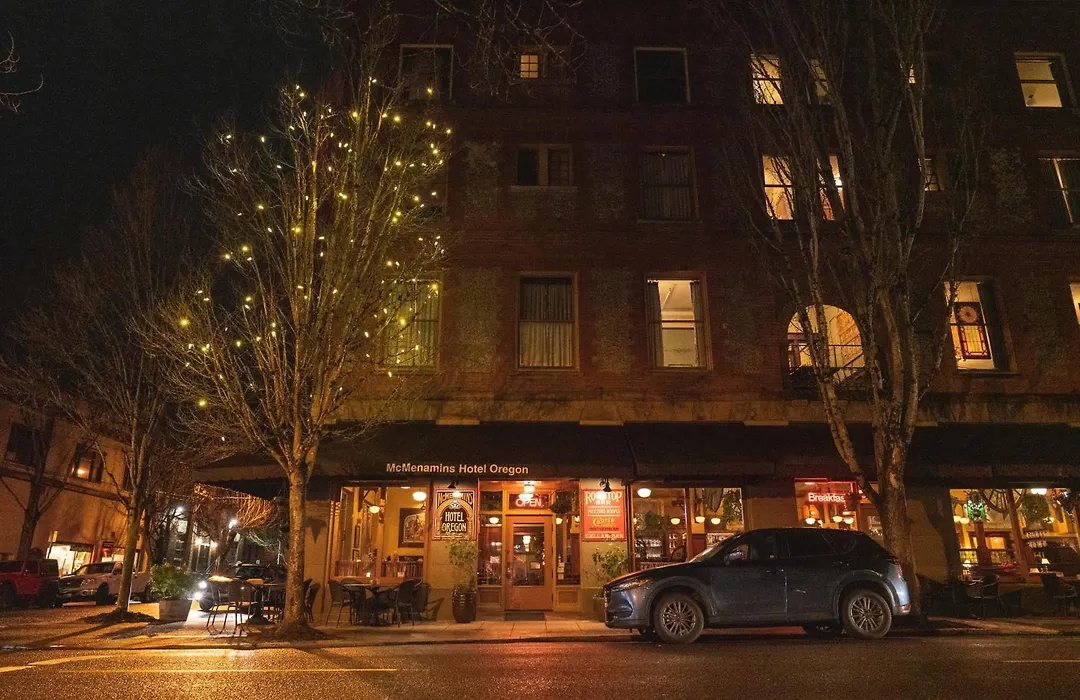 Mcmenamins Hotel Oregon-1