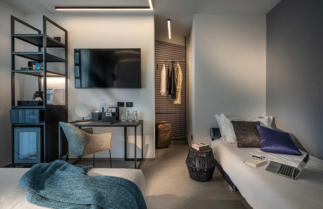 J44 Lifestyle Hotel-1