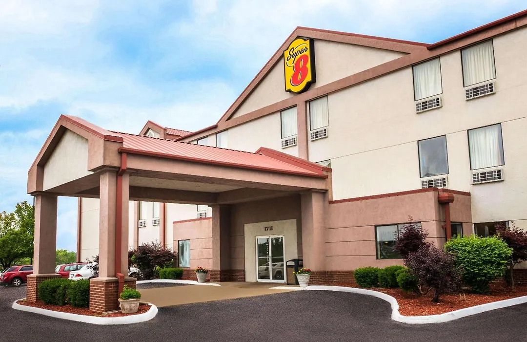 Super 8 By Wyndham Pevely-1