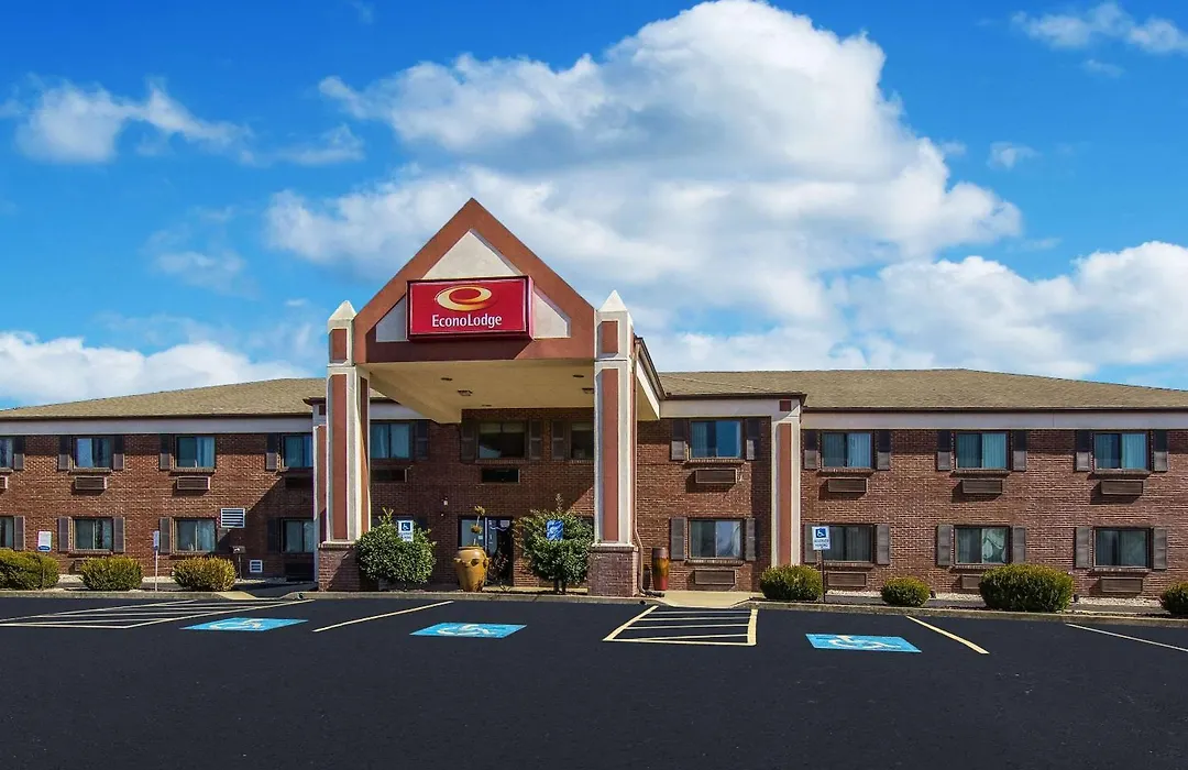 Econo Lodge Shelbyville-1
