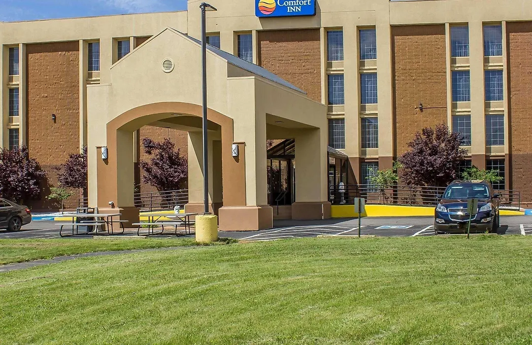 Comfort Inn Wethersfield - Hartford-1