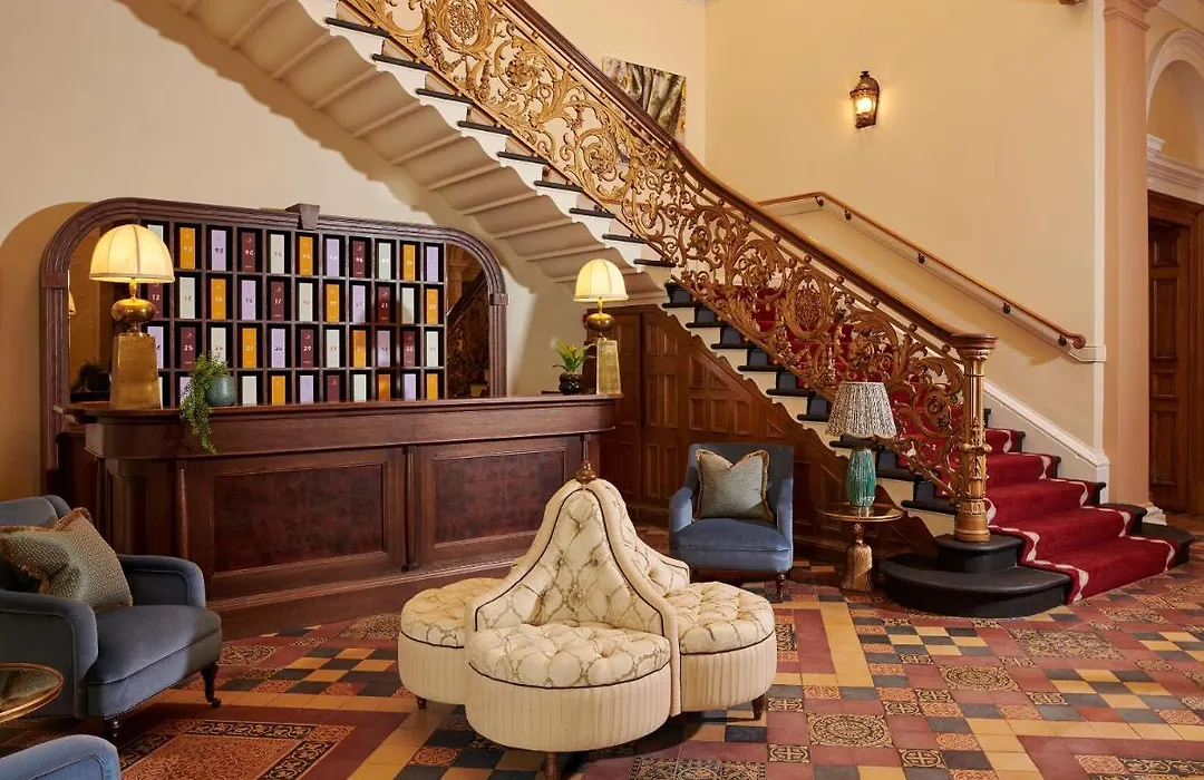 Gleneagles Townhouse-1