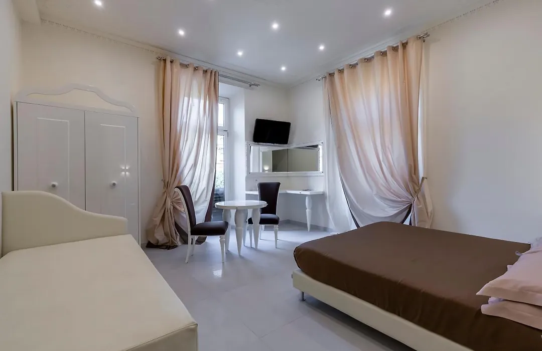 Hotel Columbia Wellness & Spa-1