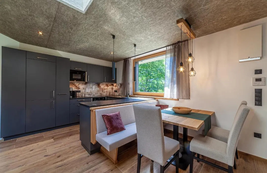 Hotel Pension Sonnegg-1