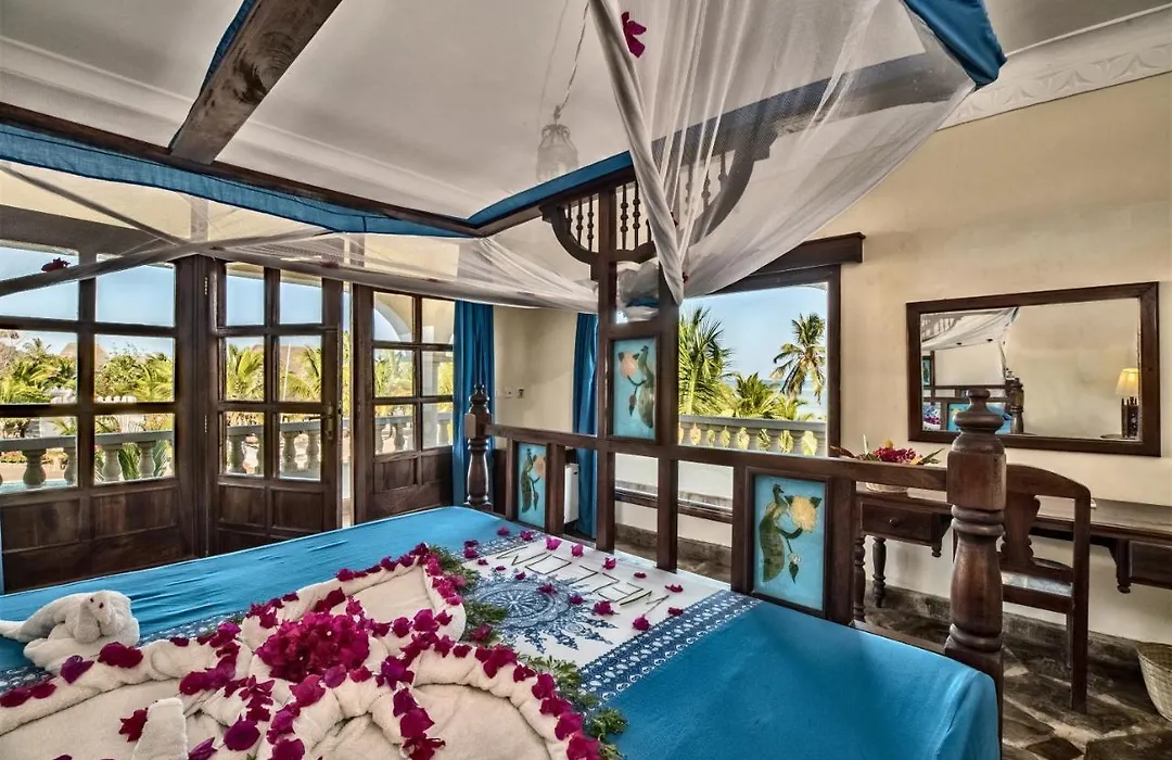 Jumbo Club Watamu-1