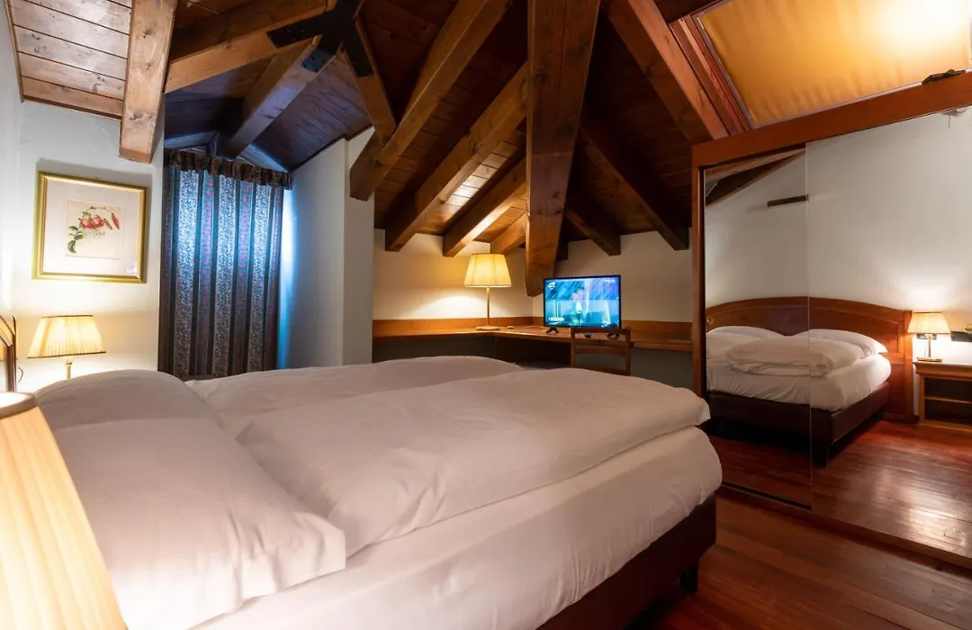 Hotel Roma-1