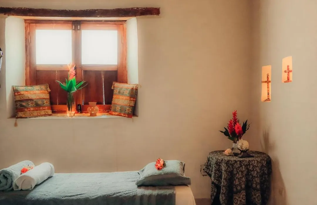 Hotel La Ceiba-1