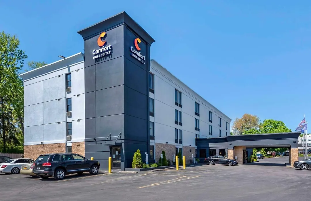 Comfort Inn & Suites Liverpool - Syracuse North-1