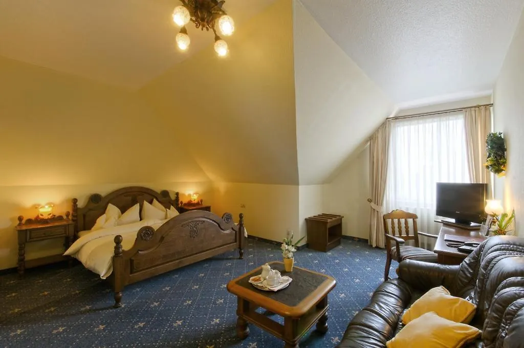 Landhotel Lohmann-1