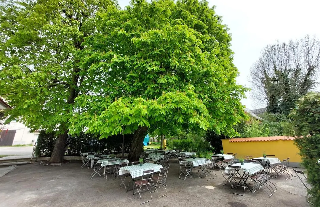 Brauereigasthof Schlüsselkeller-1