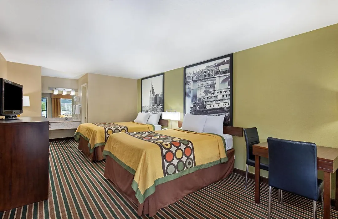 Super 8 By Wyndham Nashville West-1