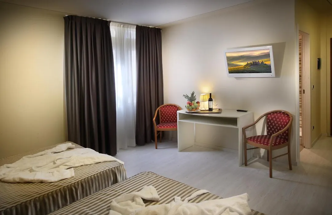 Hotel Ariston & Spa-1