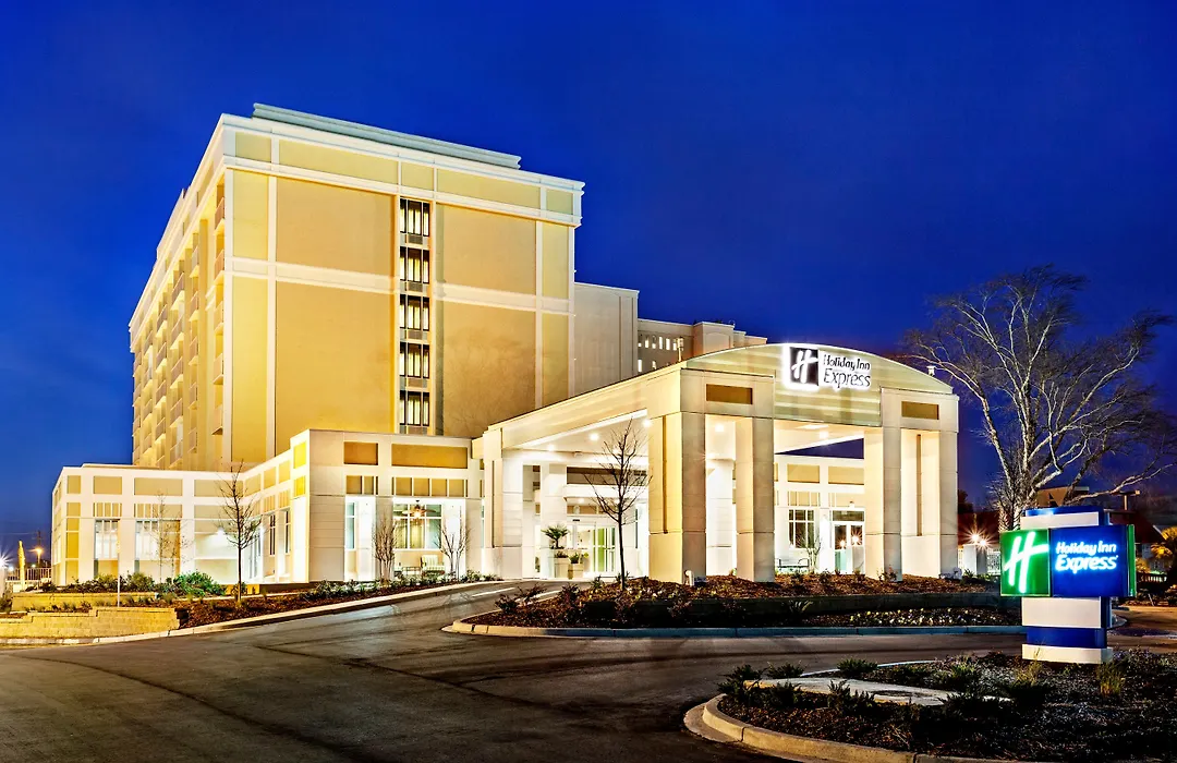 Holiday Inn Express & Suites Charleston Dwtn - Medical Ctr By Ihg-1