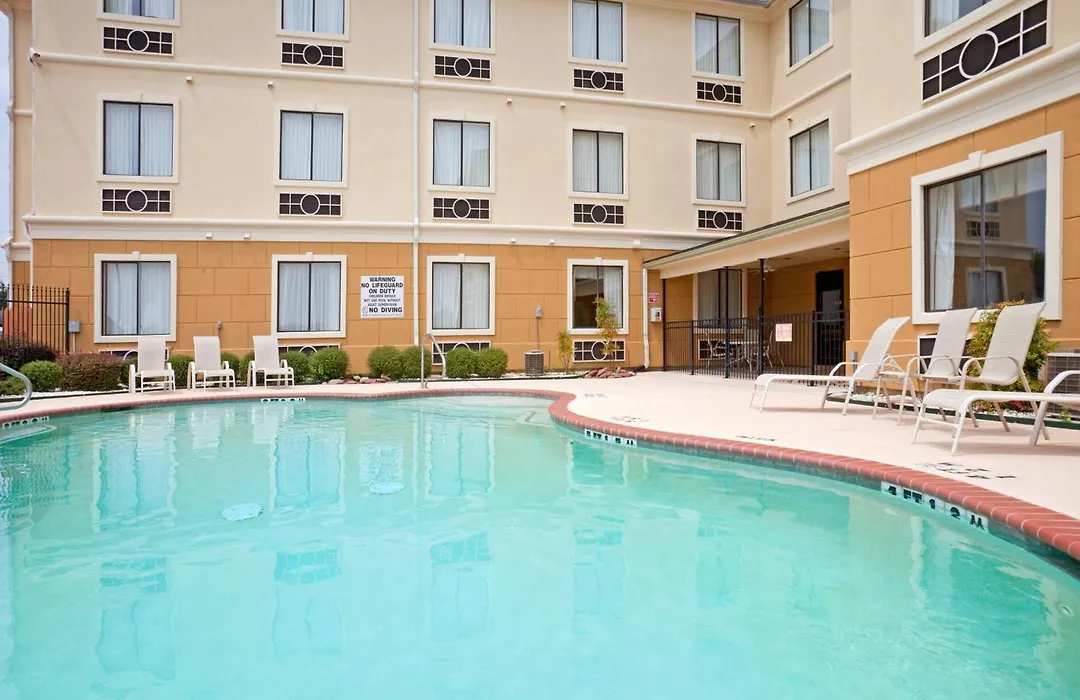 Holiday Inn Express & Suites Mount Pleasant By Ihg-1